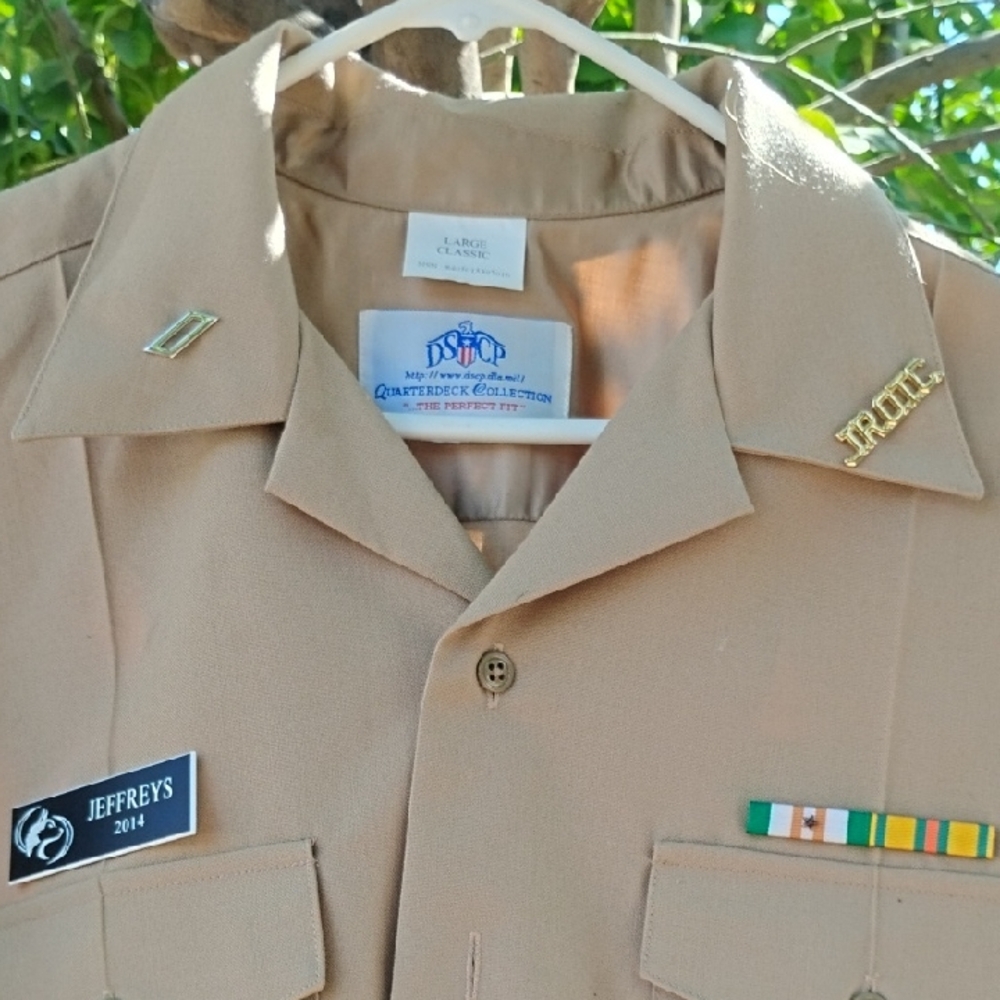 Tan/Khaki Men's Button Down Short Sleeve Utility Uniform By Jacket